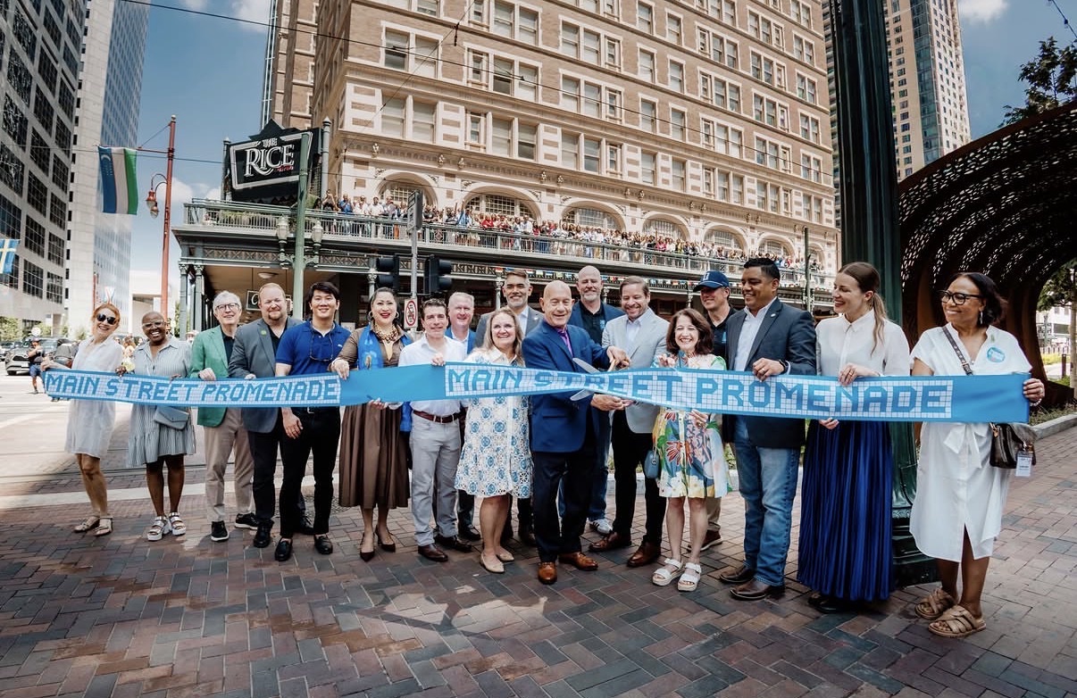 Ribbon cutting on Houston Main Street Promenade