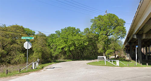 Existing view of the entrance 